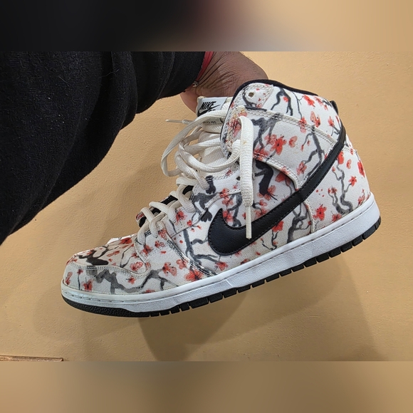 #Nike Dunk SBCherryBlossomTree - Picture 4 of 8